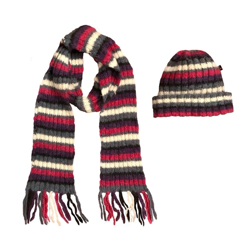 Peruvian Trading Company Hat and Scarf Set